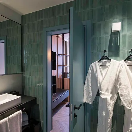 Europa Palace Отель 5*