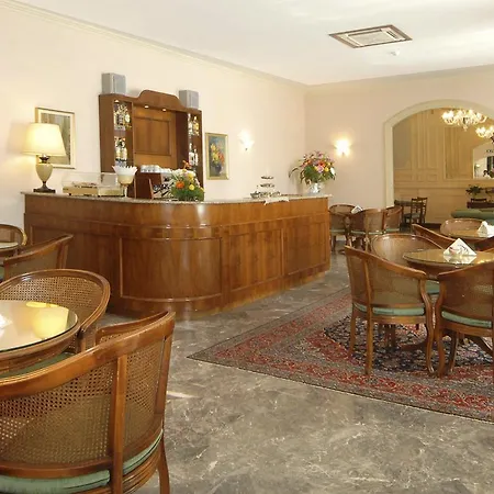 Europa Palace Hotel